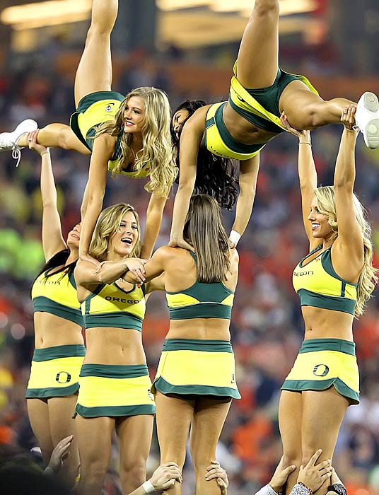Oregon Cheerleaders