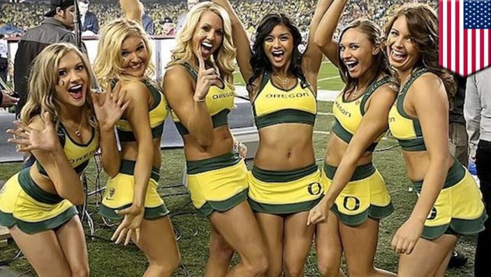 Oregon Cheerleaders